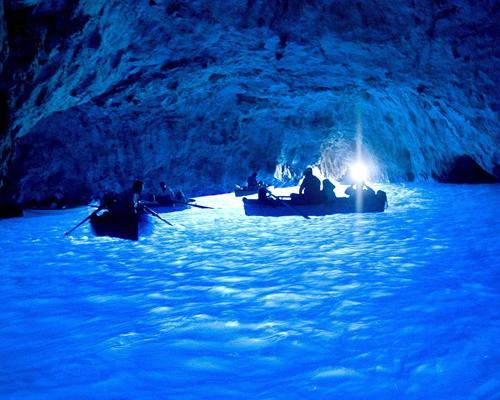 卡普里島藍洞