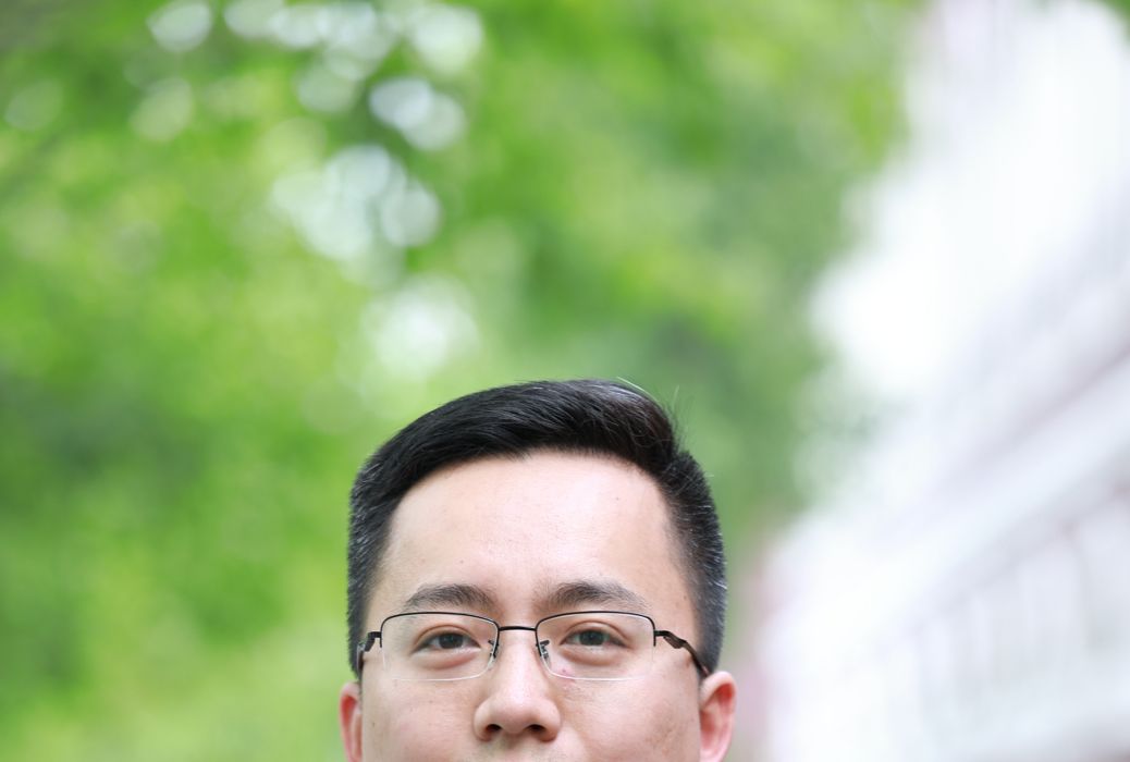 康斌(西南民族大學文學與新聞傳播學院副教授) 康斌(西南民族大學文學與新聞傳播學院副教授)