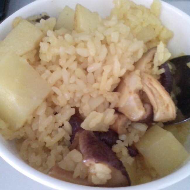 咖喱土豆香菇飯