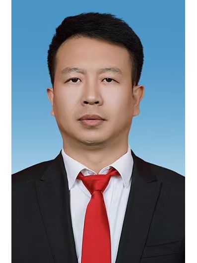 巴依斯(內蒙古自治區阿拉善盟阿拉善左旗烏力吉口岸管理委員會副主任) 巴依斯(內蒙古自治區阿拉善盟阿拉善左旗烏力吉口岸管理委員會副主任)