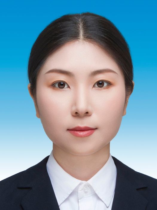 周雯君 周雯君