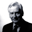 約翰·米爾斯(John Mills) 約翰·米爾斯(John Mills)