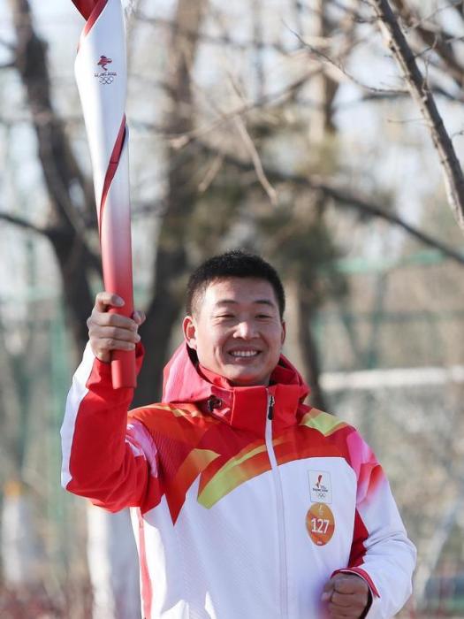 游國棟(2022年北京冬奧會火炬手) 游國棟(2022年北京冬奧會火炬手)