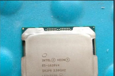 Intel Xeon E5-1620 v4 Intel Xeon E5-1620 v4