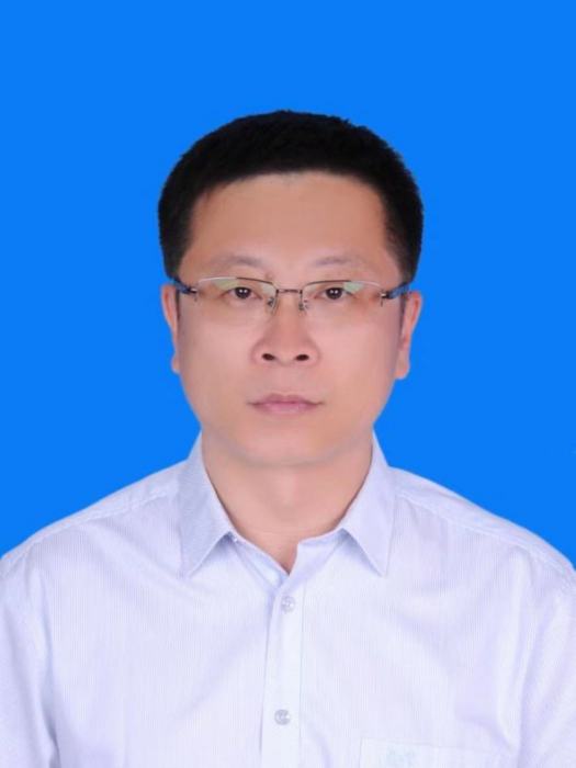 王春琢 王春琢