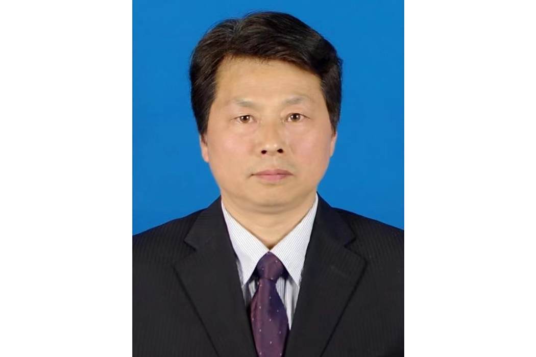 張新鋒(陝西沐和律師事務所律師) 張新鋒(陝西沐和律師事務所律師)