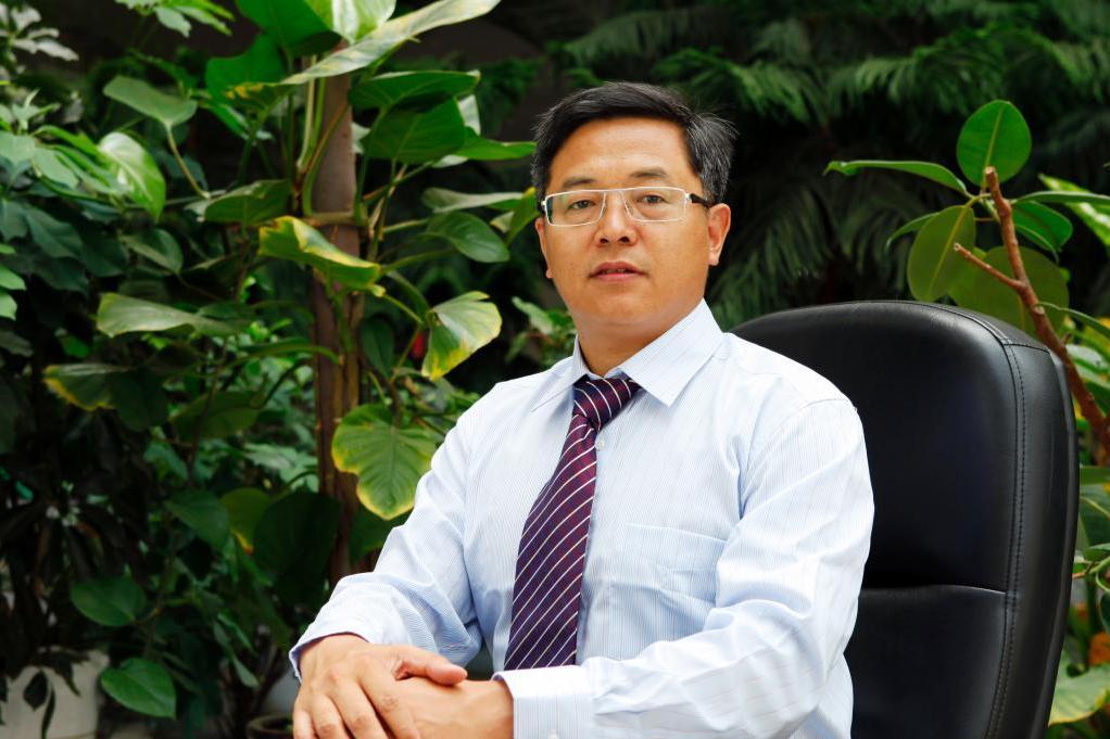 李金輝(黑龍江大學馬克思主義學院教授) 李金輝(黑龍江大學馬克思主義學院教授)