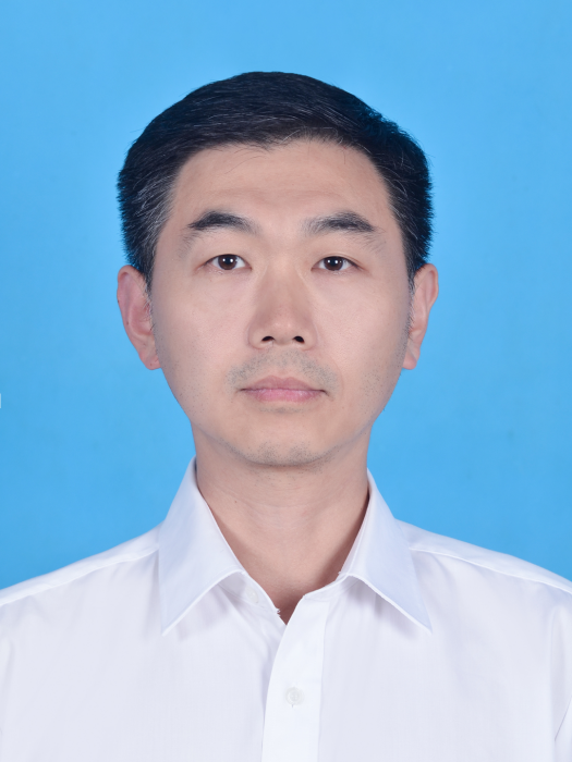 王霖(江西省贛州市南康區政府原副區長) 王霖(江西省贛州市南康區政府原副區長)