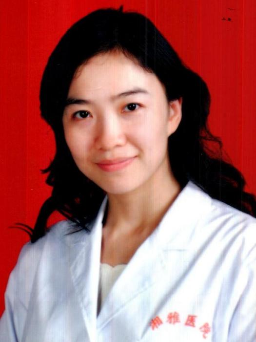 李捷(中南大學湘雅醫院皮膚科主任醫師) 李捷(中南大學湘雅醫院皮膚科主任醫師)
