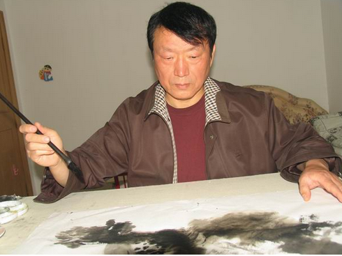 王宗健 王宗健