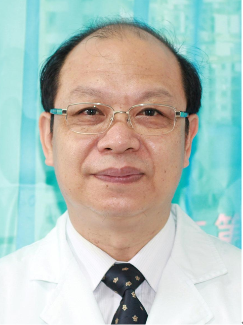 鄧澤軍(華中科技大學協和深圳醫院中醫(風濕)科副主任醫師) 鄧澤軍(華中科技大學協和深圳醫院中醫(風濕)科副主任醫師)