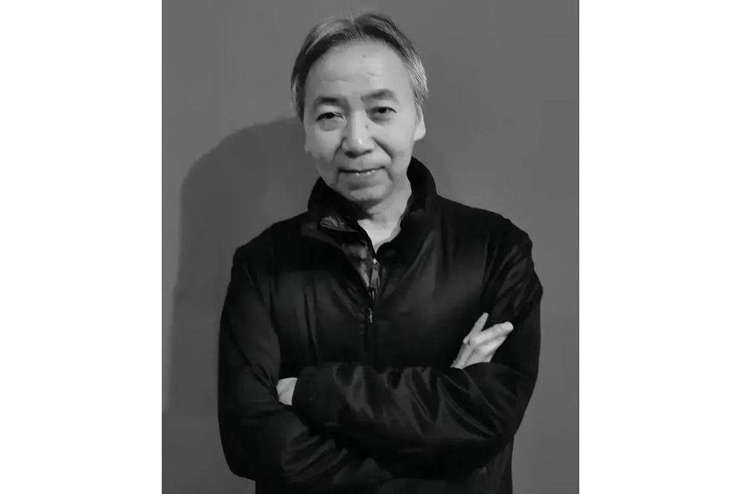 周濤(北京服裝學院美術學院公共藝術系原副教授) 周濤(北京服裝學院美術學院公共藝術系原副教授)