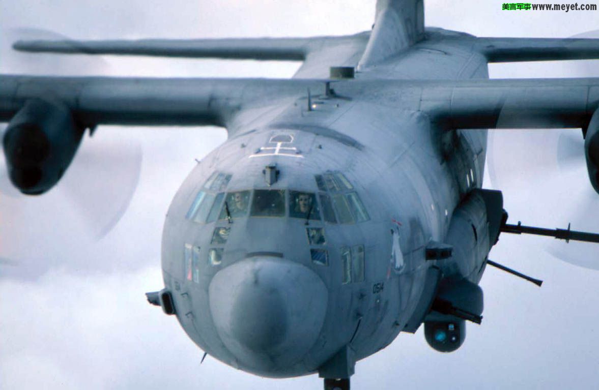 AC-130攻擊機(AC-130武裝攻擊機)