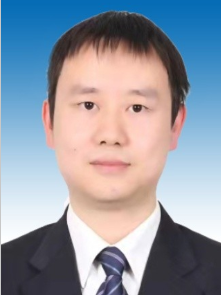 鄧偉(四川酒業茶業投資集團有限公司黨委副書記、副董事長) 鄧偉(四川酒業茶業投資集團有限公司黨委副書記、副董事長)