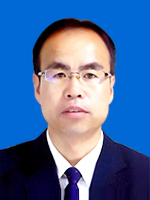 劉志勇(陝西省寶雞市鳳縣自然資源局黨組成員、副局長) 劉志勇(陝西省寶雞市鳳縣自然資源局黨組成員、副局長)