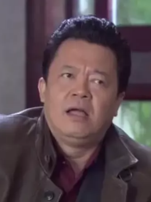 江德才 江德才