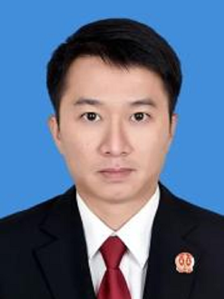李哲(上饒市婺源縣人民法院黨組書記、院長) 李哲(上饒市婺源縣人民法院黨組書記、院長)