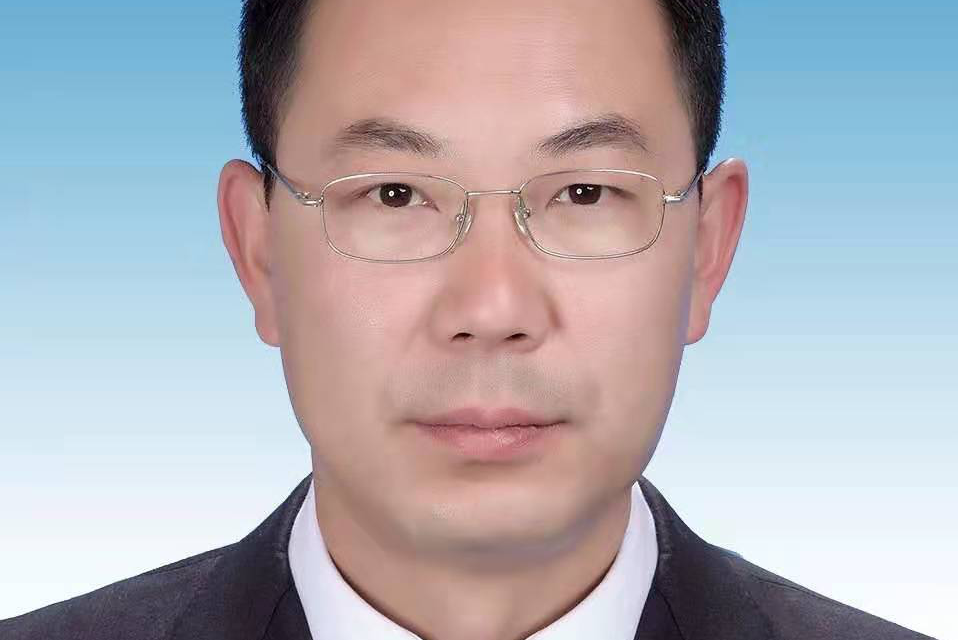 楊躍峰(大理白族自治州人民政府副秘書長) 楊躍峰(大理白族自治州人民政府副秘書長)