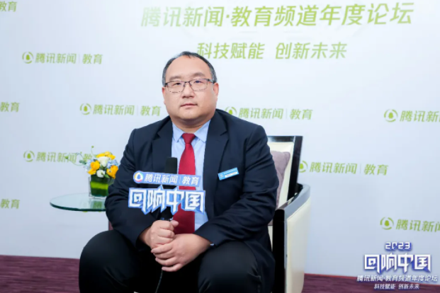任成亮 任成亮