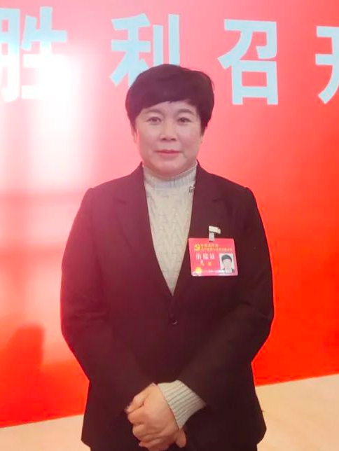 馬俊(中共二十大代表,遼寧省營口市蓋州市太陽升街道尚和寨村黨支部書記) 馬俊(中共二十大代表,遼寧省營口市蓋州市太陽升街道尚和寨村黨支部書記)