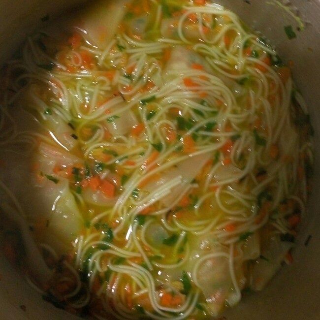 菠菜胡蘿蔔面 菠菜胡蘿蔔面