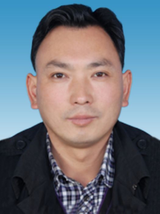 趙成忠(四川省甘孜藏族自治州九龍縣委常委、副縣長) 趙成忠(四川省甘孜藏族自治州九龍縣委常委、副縣長)