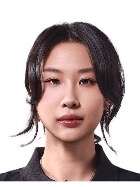 李娜昀 李娜昀