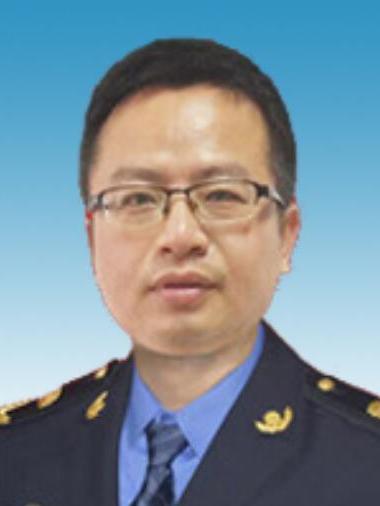 劉志堅(湘潭城市管理和綜合執法局黨委委員、副局長) 劉志堅(湘潭城市管理和綜合執法局黨委委員、副局長)