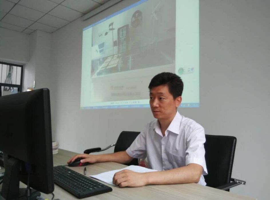 李建坡(東北電力大學教授) 李建坡(東北電力大學教授)