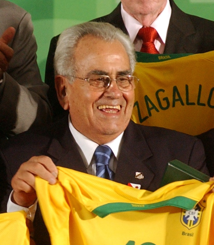 齊托(1932年生巴西足球運動員)