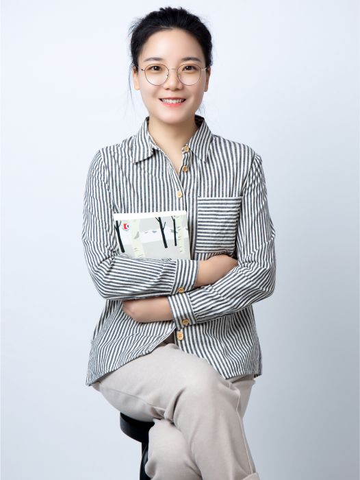 吳笛(助理工藝美術師) 吳笛(助理工藝美術師)