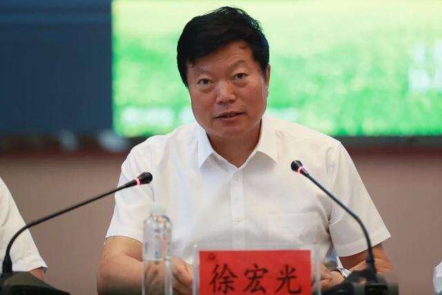 徐宏光(內蒙古自治區司法廳原黨委委員、副廳長) 徐宏光(內蒙古自治區司法廳原黨委委員、副廳長)