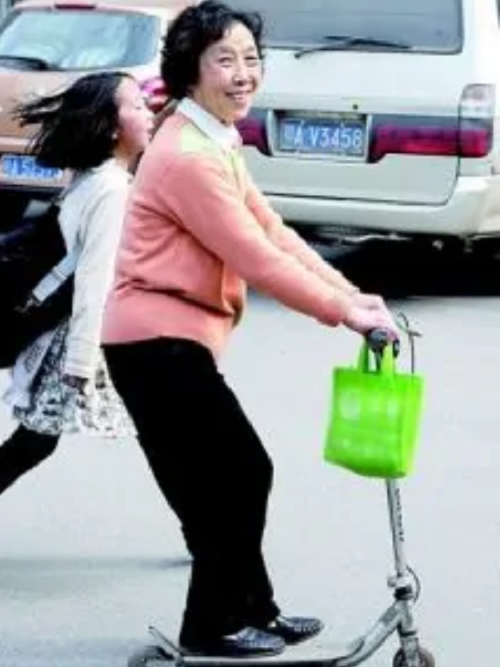 歐陽登秀 歐陽登秀