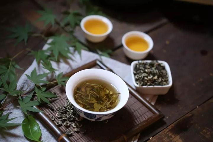 歌麗那史 歌麗那史