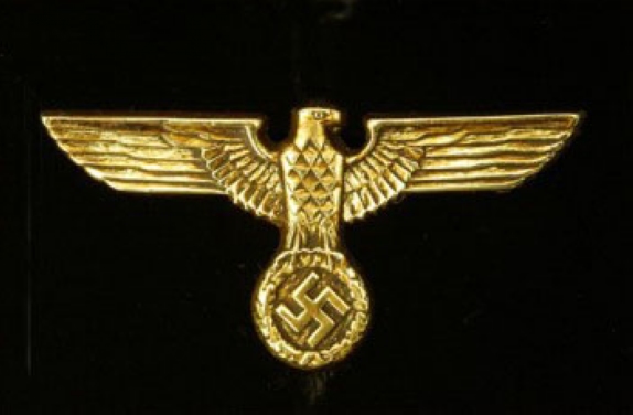 希特勒大檐帽上的黃金鷹徽