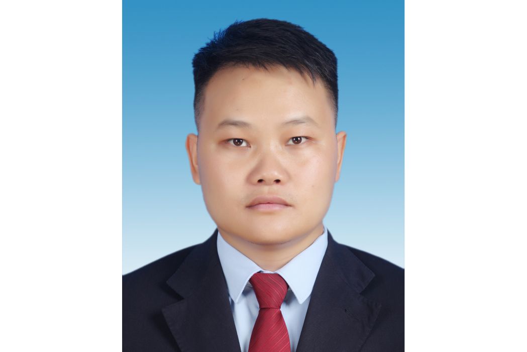 楊磊(貴州省貞豐縣委常委、縣人民政府副縣長) 楊磊(貴州省貞豐縣委常委、縣人民政府副縣長)