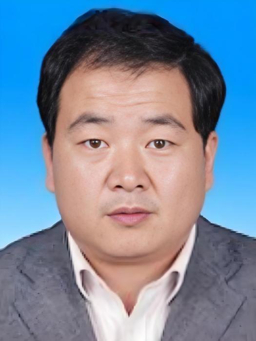 鄭曉峰(甘肅省慶陽市鎮原縣藥品集中採購配送管理辦公室七級職員、新集鎮王寨村駐村工作隊隊長)