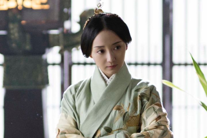 白靈兒(《皓鑭傳》中白起的女兒，由卜冠今飾演)