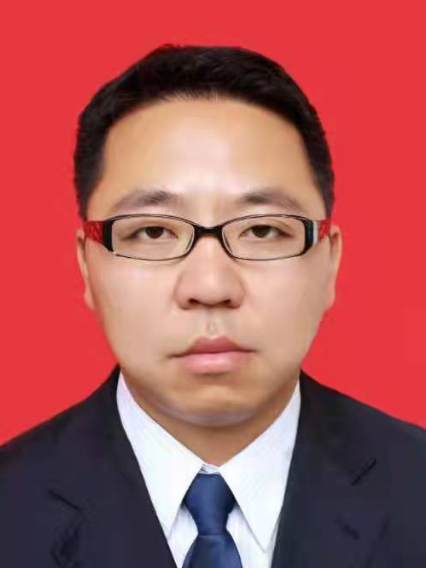 吳冬(重慶市奉節縣青龍鎮黨委委員、紀委書記、基層治理指揮中心成員)