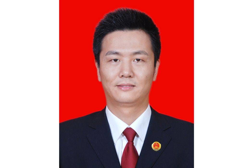 周曉東(江蘇省張家港市人民檢察院檢察長) 周曉東(江蘇省張家港市人民檢察院檢察長)