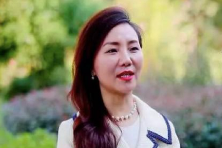 李小瓊(湖南省石門縣招商促進事務中心原主任) 李小瓊(湖南省石門縣招商促進事務中心原主任)