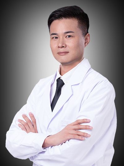 趙雷(昆明拉雅醫療美容門診部醫生) 趙雷(昆明拉雅醫療美容門診部醫生)