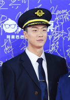 中國機長(2019年張涵予、歐豪主演電影) 中國機長(2019年張涵予、歐豪主演電影)