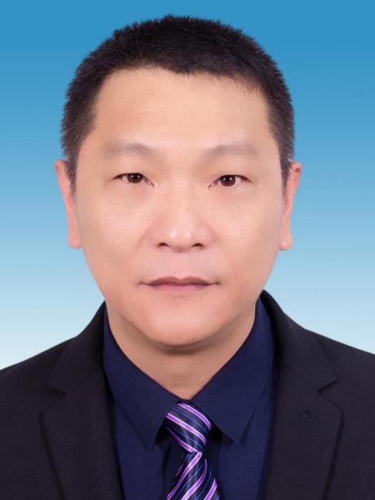 肖強(海南省文昌市生態環境局一級主任科員) 肖強(海南省文昌市生態環境局一級主任科員)
