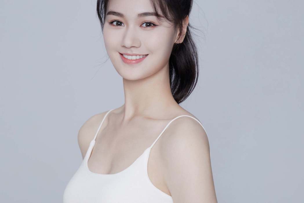 羅睿(中國內地女演員) 羅睿(中國內地女演員)