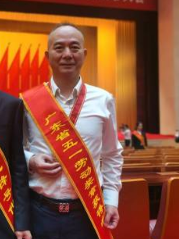林雄(中國移動廣東有限公司惠州分公司副總經理) 林雄(中國移動廣東有限公司惠州分公司副總經理)