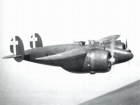 布雷達Ba.88“山貓”輕轟炸機