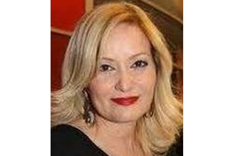 Márcia Rodrigues Márcia Rodrigues