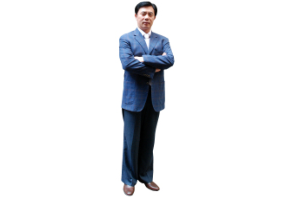 陳順清(深圳非凡醫療美容口腔科主任) 陳順清(深圳非凡醫療美容口腔科主任)