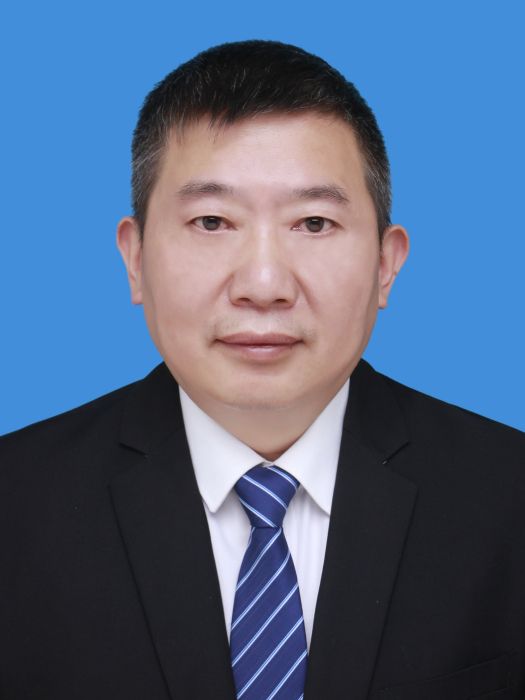 李傳奎(重慶市黔江區城東街道黨工委委員、辦事處副主任) 李傳奎(重慶市黔江區城東街道黨工委委員、辦事處副主任)